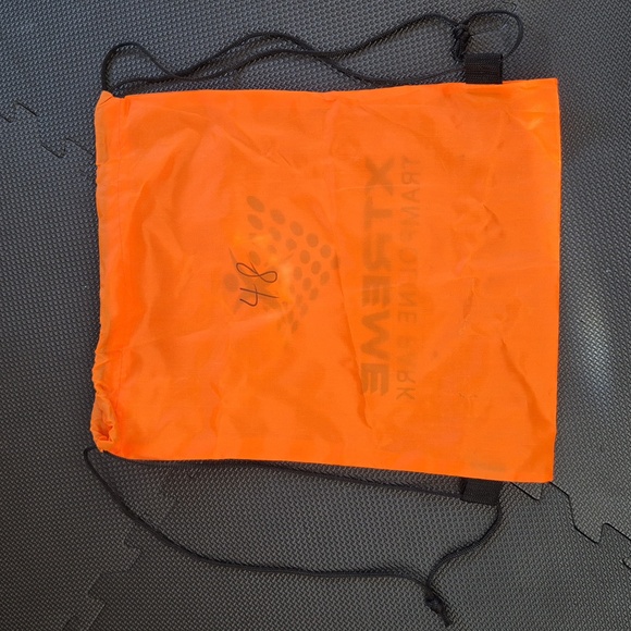 🟠ORANGE String Backpack Bag 🟠 - Picture 2 of 4